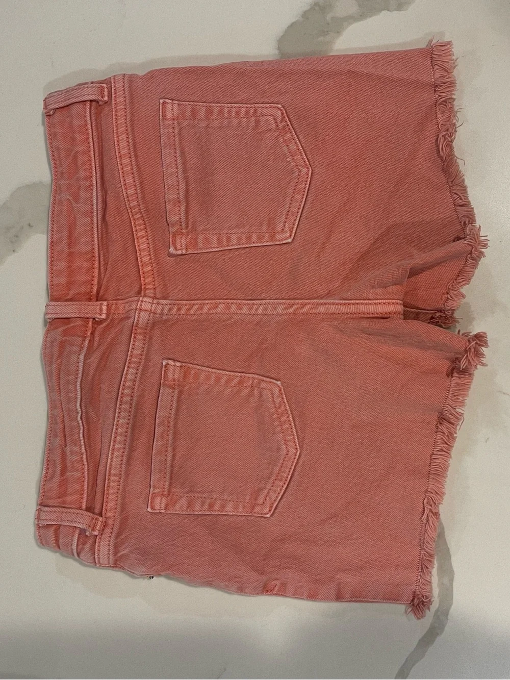 Girl's Coral Denim Frayed-Hem Shorts Size 10/12